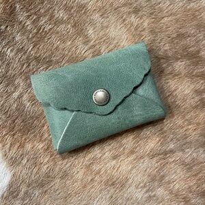 New Portland Leather Daisy Wallet in Cucumber